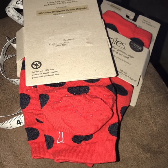 Ladybug print Toezies Open toe Yoga socks - Picture 2 of 6
